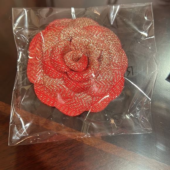 Chanel bag, limited edition card and envelop and limited edition Camilla - Picture 2 of 5